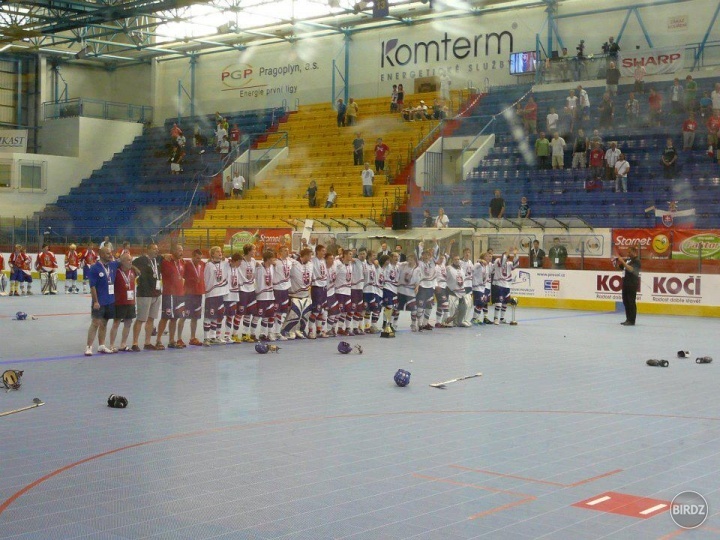 Slovenská hymna hrala až dokonca... vyhrali sme všetky zápasy. 