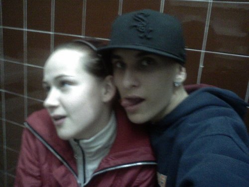 co by za to niektore dali a ona ma nestela :)) nevadi aj tak to bolo v cakarni u doktora cize chapem ju :))