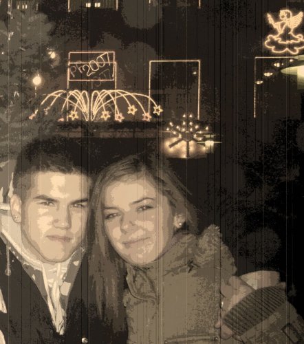 Tak toto som ja a Scarlett, to sme sa poznali 2. den..A bolo to presne na Silvestra.. :))