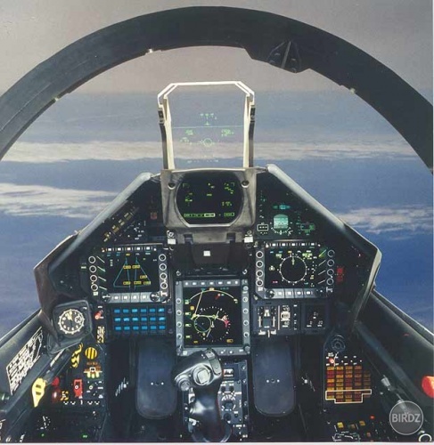 Mirage-2000 zvnútra