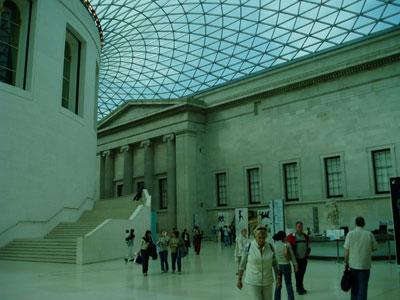 The British Museum, najkrajšie múzeum na svete :DD Raz tam budem vystavený ako zakladateľ BIRDZu
