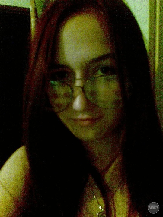 Konečne normálne červená farba na vlasoch :) :) Aj keď chcem ešte krikľavejšiu :P