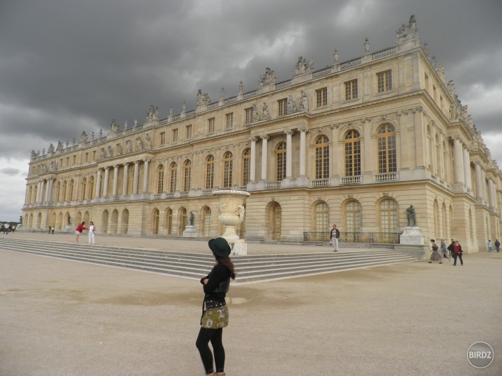 smutné Versailles