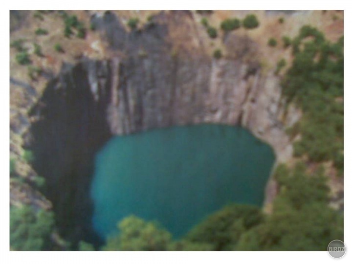 Kimberley Big Hole - južná Afrika, hĺbka 1097m. (Plus 7 dní)