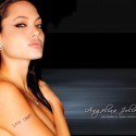 Angelina_Jolie_without_clothes_8SIZUS

...