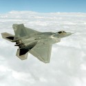 F-22 nad oblakmi