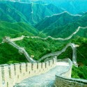 Čínsky múr (dĺžka 2400 km, šírka 4-12m, výška 6-15m )