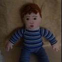 chlapček batoľa - textilná bábika s maľovanou tváričkou, výška 33cm, má ohybné rúčky aj nôžky