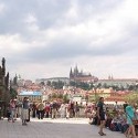 Výhľad na Pražský hrad z Karlovho mosta.