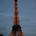 vysvietená Eiffelovka, zle sa to fotilo...