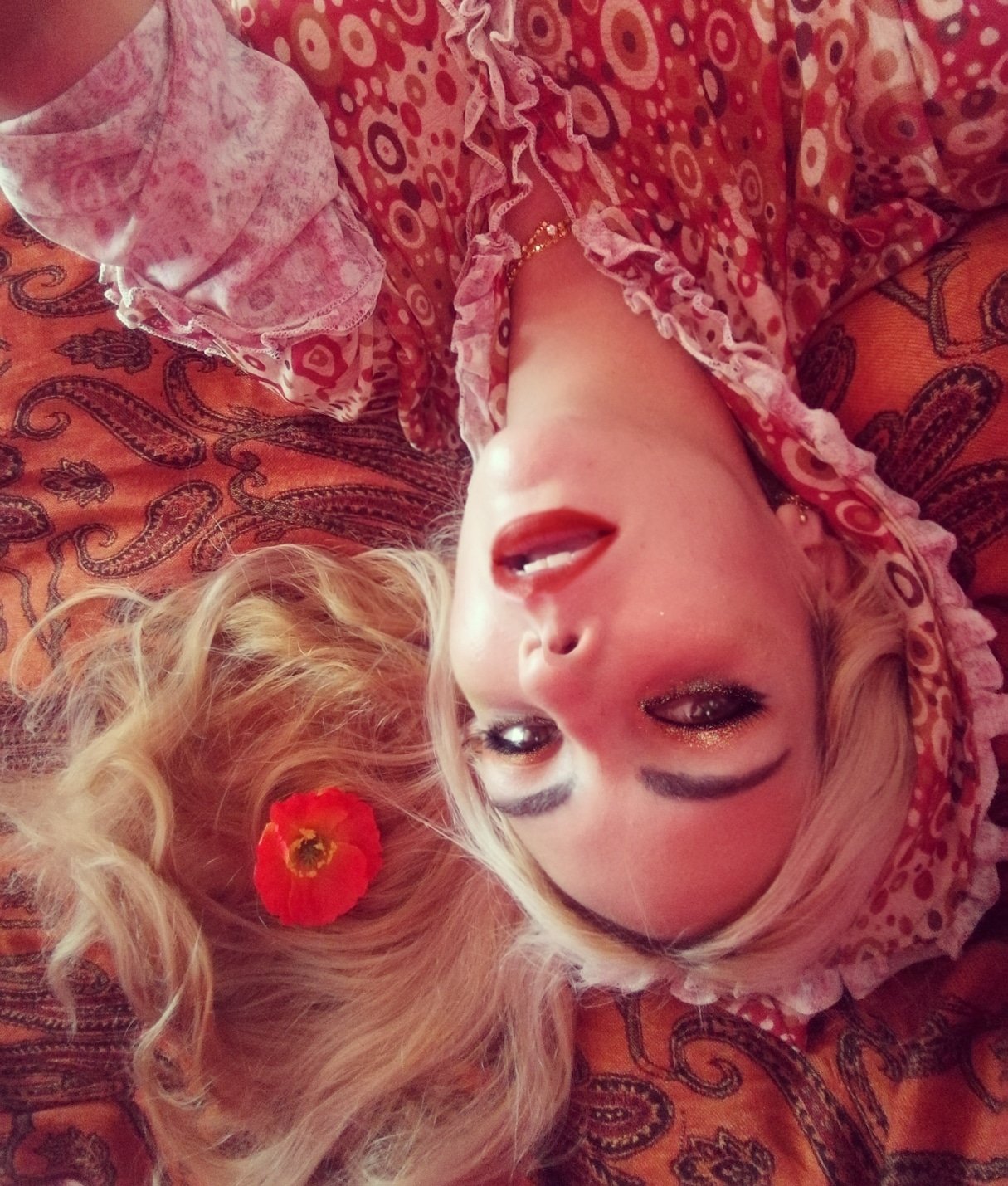 Hrala som sa na obraz od Gustava Klimta :D