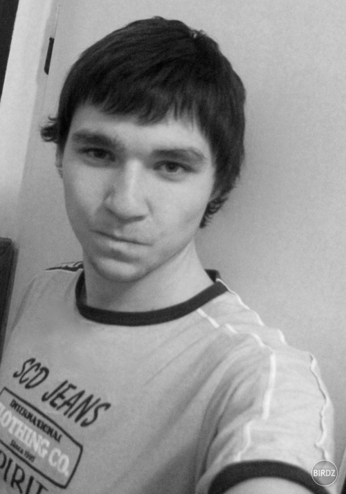 Foto 2, otázka rovnaká: Na aký vek ma typujete??? :D :D :D