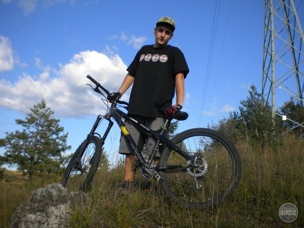 Maro a jeho bicygeľ