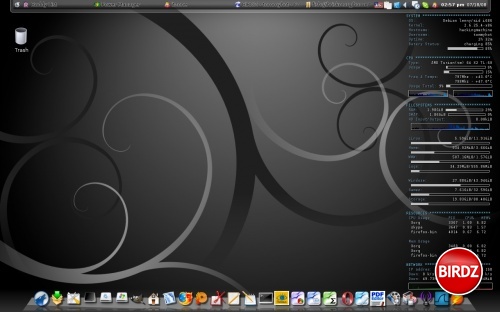 Moj terajsi debian desktop.