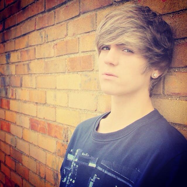 Dano :P :)