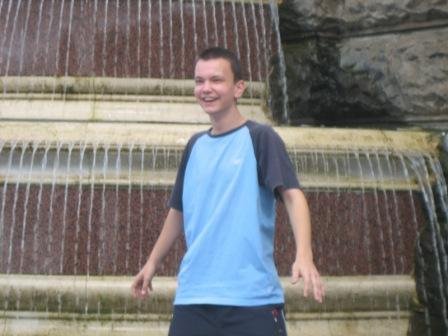moj spoluziak Jozko.. :D nema krasny usmev?