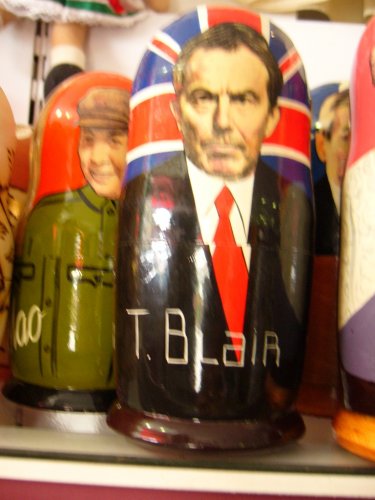 Kto tvrdí, že matrioškt musia byť nudné? o___~  (Budapešť 2007)