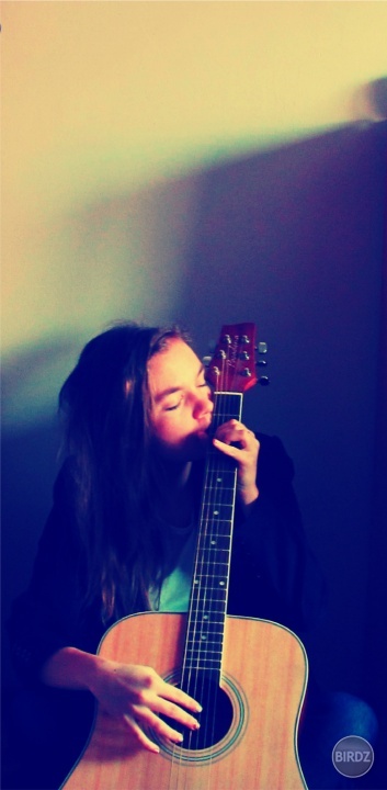 Music is my wonderland <3.