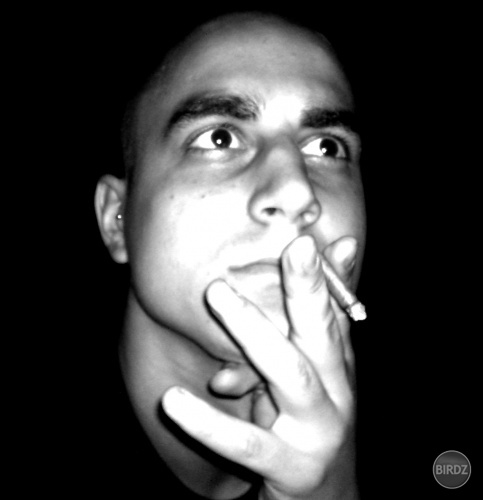 AjM