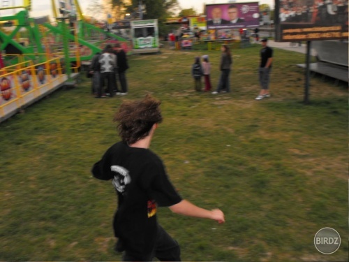 running man, alebo beziaci Pato