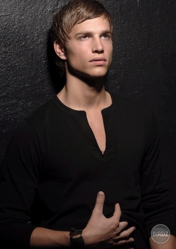 Model Aaron Bruckner:)
