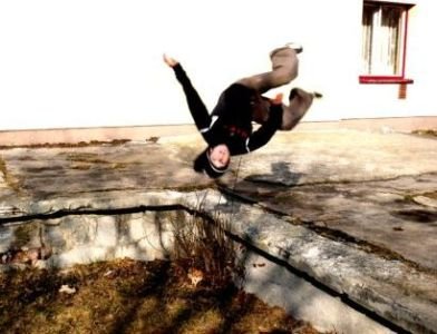 kamos pri parkoure