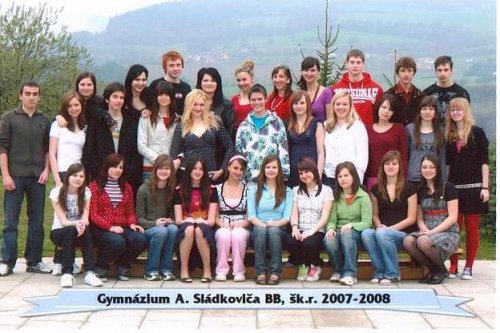 Musím tu mať tých kreptúchov