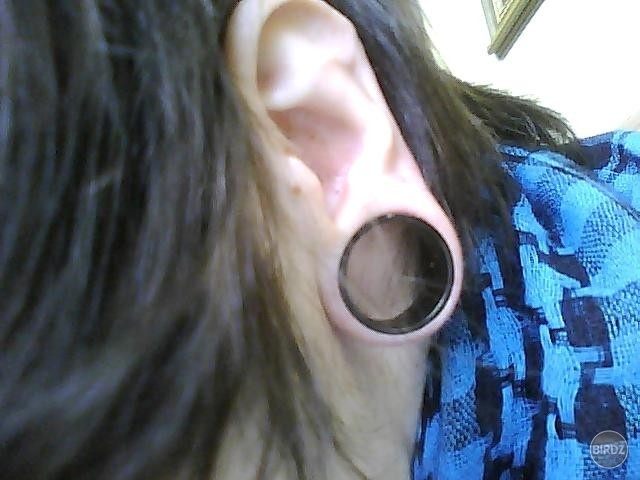 :D ucho 2,5 cm