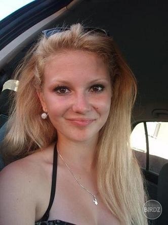 som aká som.. možno blbá, možno blond :)