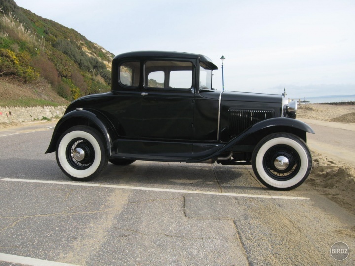 1930 ford coupe