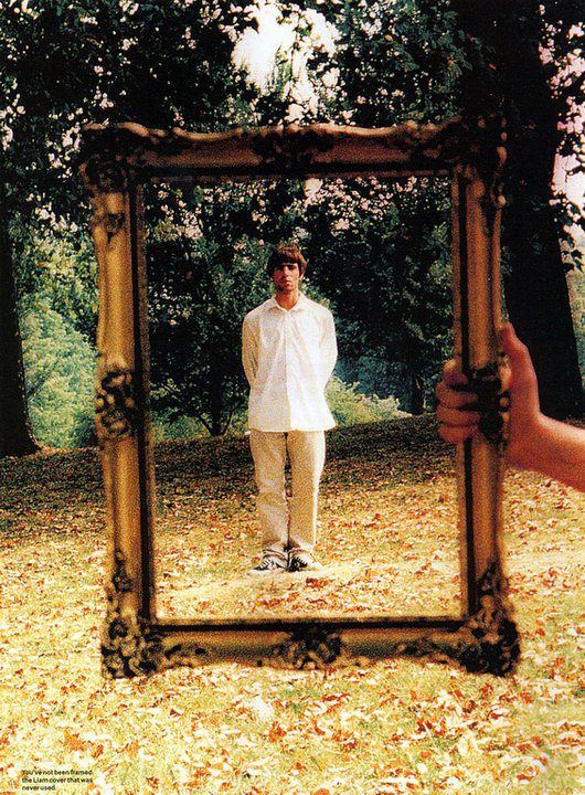 Wonderwall original picture  http://www.youtube.com/watch?v=bx1Bh8ZvH84