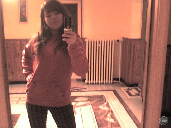 To som bola na navsteve :D a tam boli same zrkadlaaa ;)