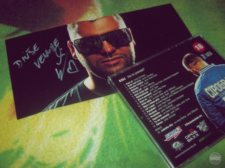 CD: Kali-Kto to povedal? s venovaním :) 
Krásny vianočný darček od jedného skvelého človeka :* Ďakujem :) 