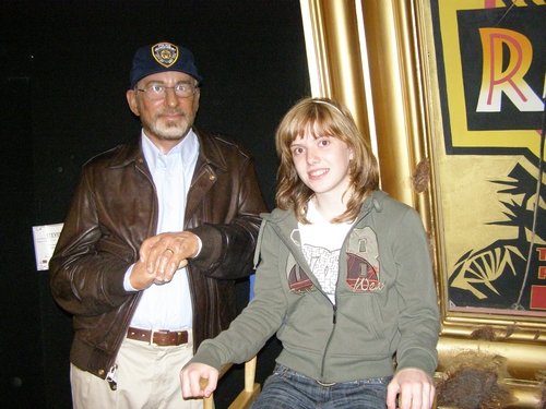steven spielberg mi ponukol hlavnu ulohu v dalsom pokracovani jurskeho parku:D
