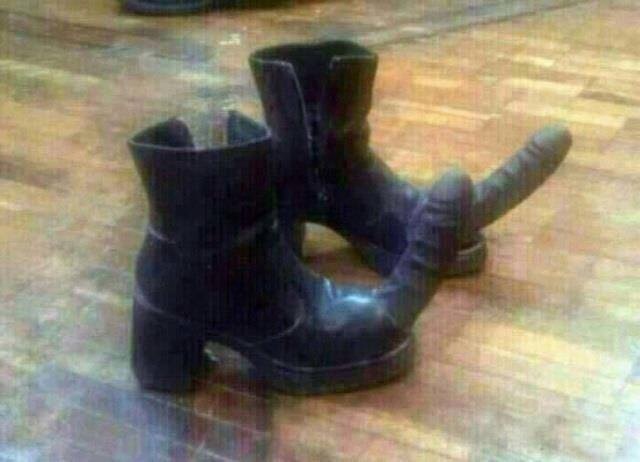 :-O ...:D chce niekto nakopnúť? :D :D 