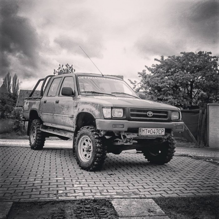 Monster Hilux :) 