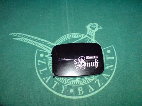 snupak (L)