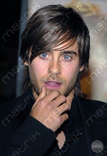 kto má najkrajšie oči na svete ?? :D kto ?
JARED LETO!!