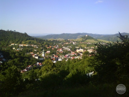 milujem toto mesto Banská Štiavnica 
tam nedaleko je hodruša a tam na stanovačke sme boli a sme si urobili túru sem do BS