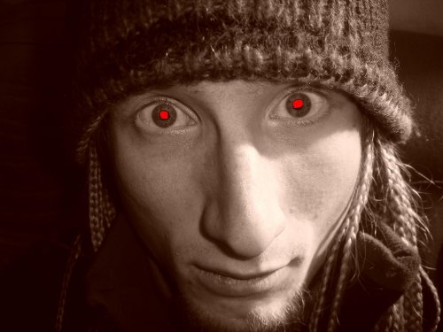 no.. co to tak  moze na nas ocka krasne vytriescat ? no predsa moj  blacek  najdrahsi :D alias ufon :D