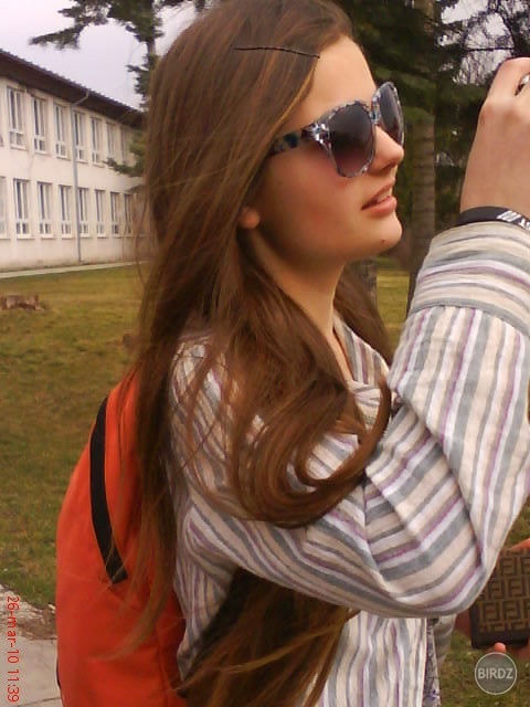 ...lebo paparatzzi!