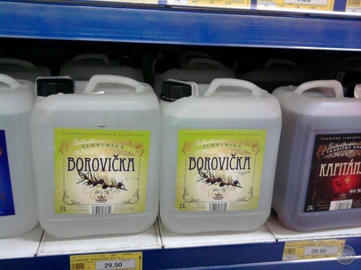 Kvalitný alkohol.