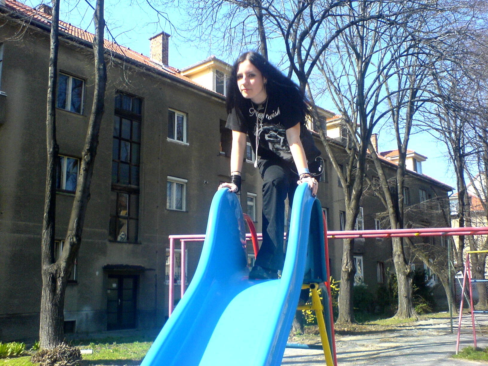 tak sme si troska pripomenuli stare casy xD asi upal O:-)