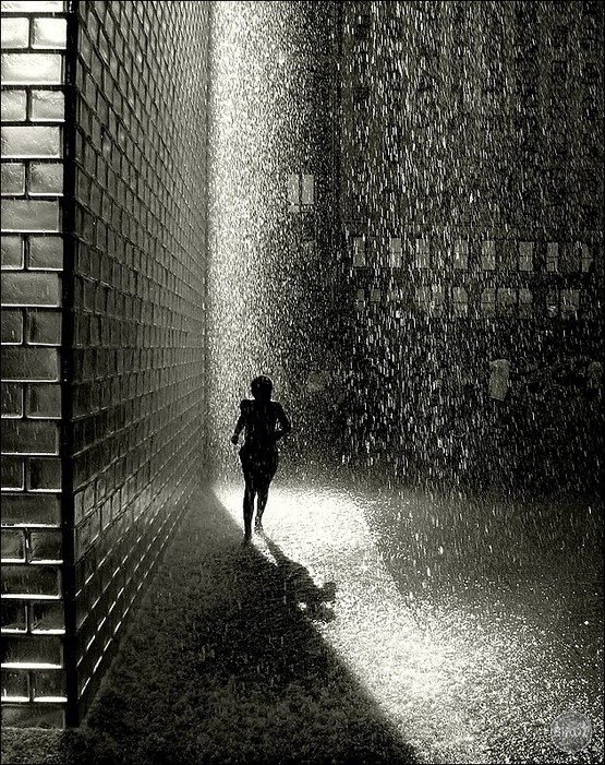 raining..i love it :)