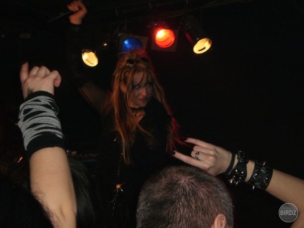 Mandragora Scream v Randal Clube