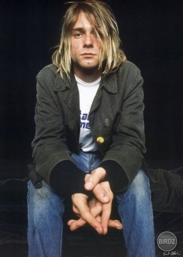 Pretože teba najviac milujem ♥
Pretože si najúžasnejši spevák ♥
Proste *Nirvana The Best* *Kurt Cobain♥*
