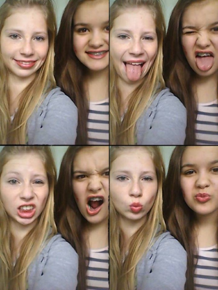 Crazy Girls :3 
ps: Nuda v škole :D