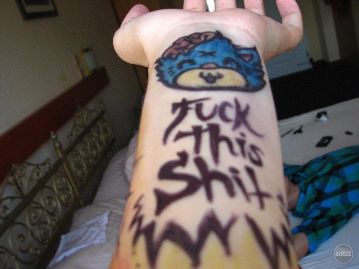 Drop Dead & tattoo