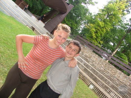 no tak sme sme my....MARIA a JA:D:D:D:to je super kamoska...vzdy ked je teplo sadame na BIKE a ideme
