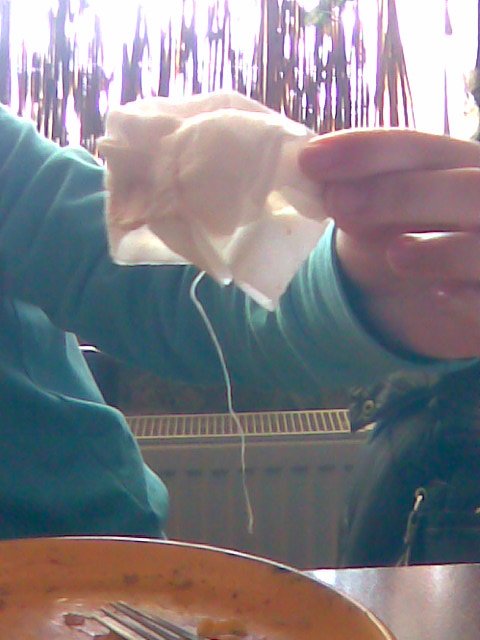 tak toto nepochopi absolutne nikto...len ja ...a Vikina tomuto chapeme ..:D:D:D:D:D:D